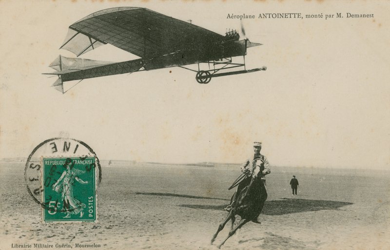 Pocztówka z samolotem Antoinette oblatana przez M. Demanest, wysłana w 1913 r. autorstwa French Photographer