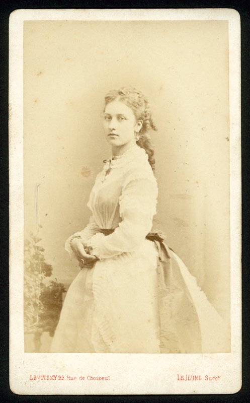 Księżniczka Luiza autorstwa French Photographer