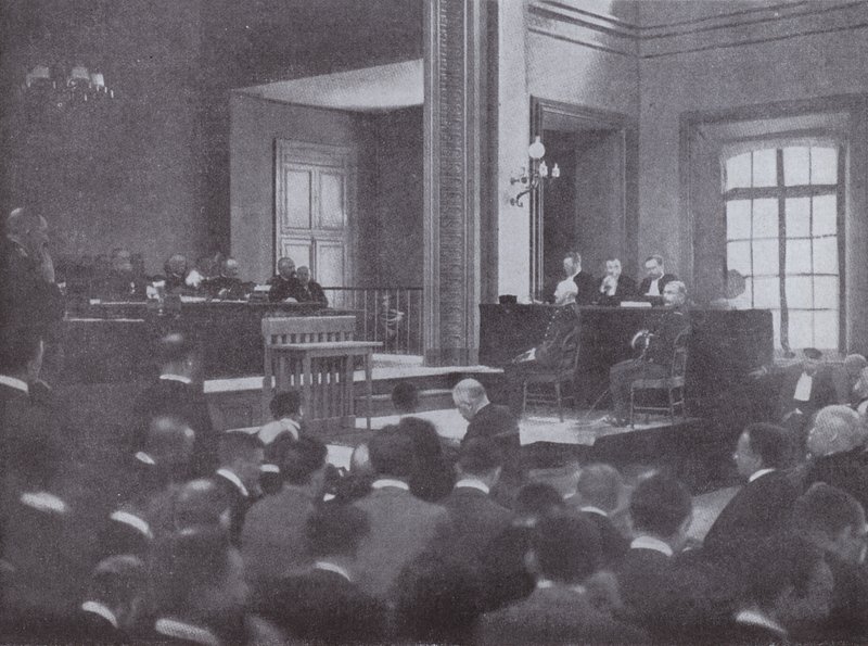 Ponowny proces w sprawie Alfreda Dreyfusa, oficera armii francuskiej niesłusznie skazanego za zdradę, Rennes, Francja, 1899 autorstwa French Photographer