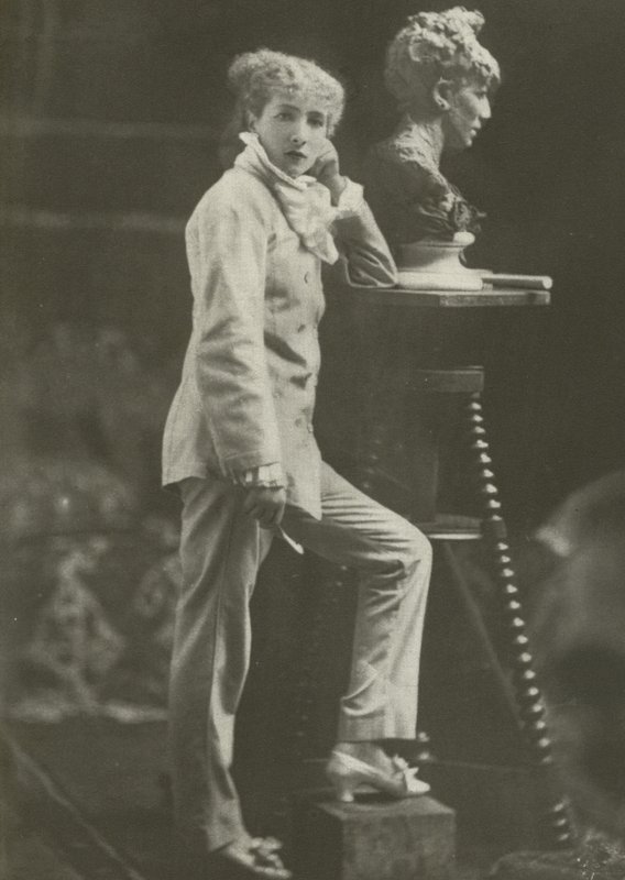 Sarah Bernhardt, 1869 (zdjęcie czarno-białe) autorstwa French Photographer