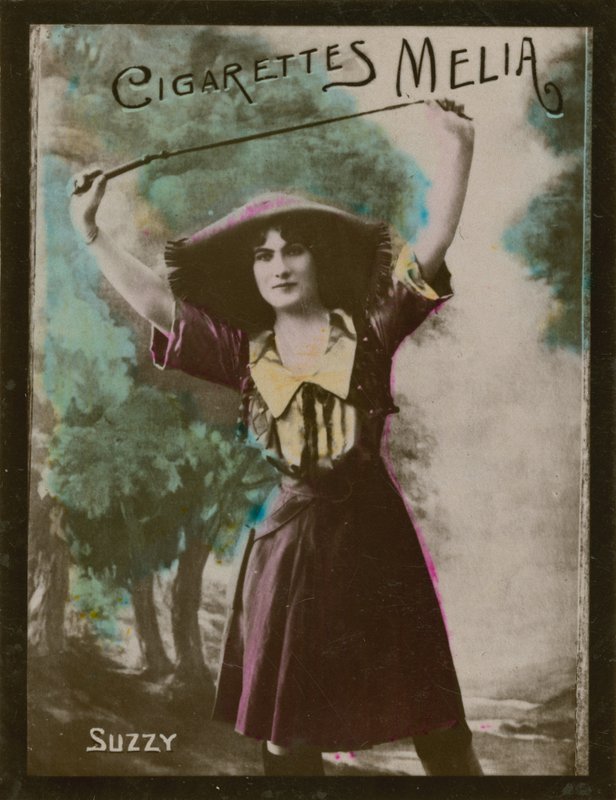 Suzzy, dziewczyna z batem konia. autorstwa French Photographer
