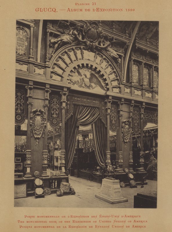Monumentalne drzwi Wystawy Stanów Zjednoczonych Ameryki autorstwa French Photographer