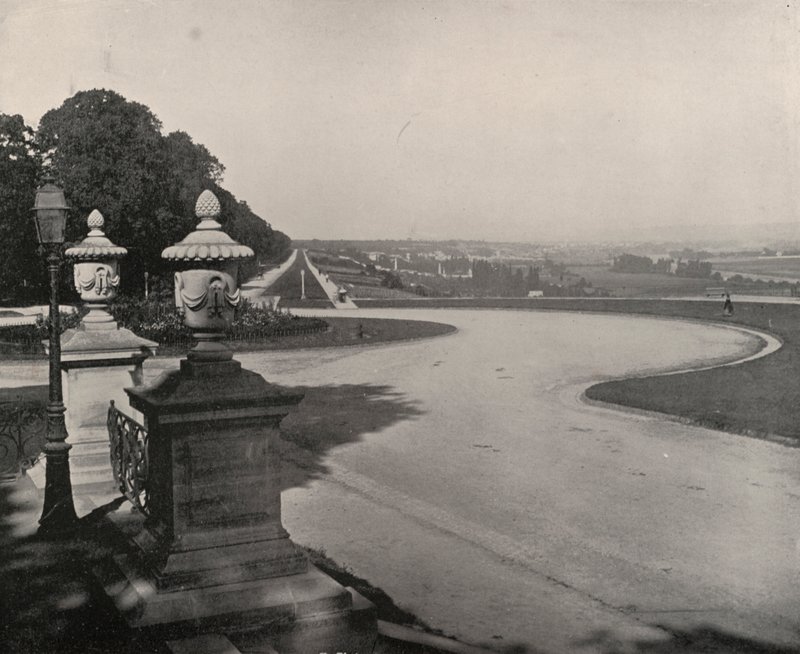 Dolina Sekwany, z zamku St Germain (zdjęcie czarno-białe) autorstwa French Photographer