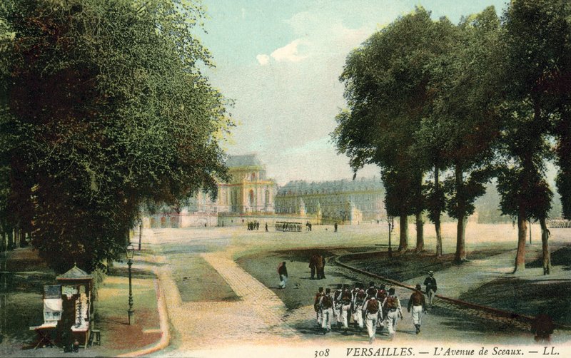 Wersal, Avenue De Sceaux autorstwa French Photographer