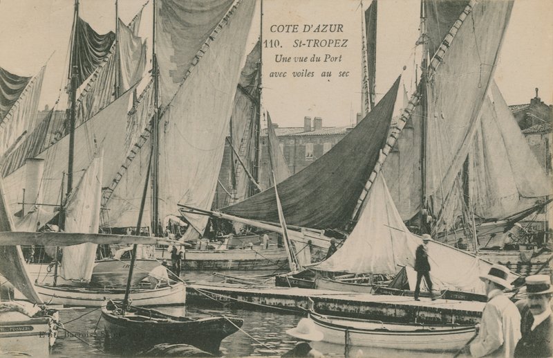 Widok na port z żaglówkami, St Tropez, Lazurowe Wybrzeże. Pocztówka wysłana w 1913 roku. autorstwa French Photographer