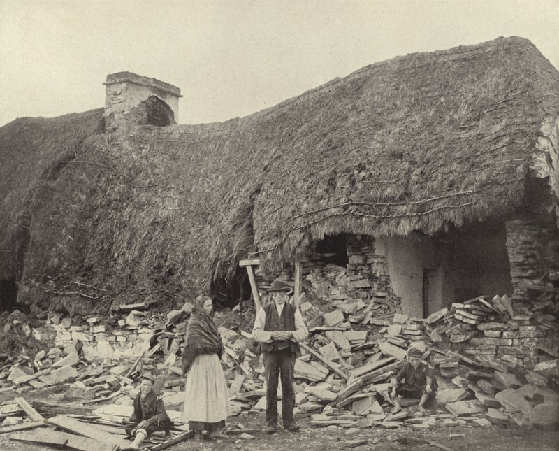 Eksmitowany (zdjęcie czarno-białe) autorstwa Irish Photographer