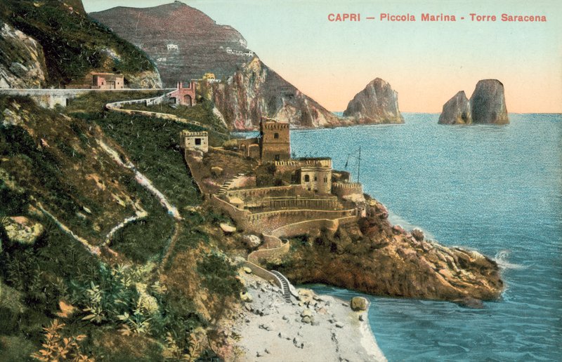 Capri, Włochy, Mała Przystań, Torre Saracena autorstwa Italian Photographer