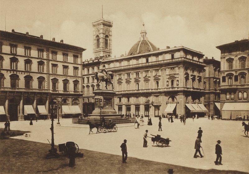 Firenze / Florencja: Piazza Vittorio Emanuele (zdjęcie b / w) autorstwa Italian Photographer