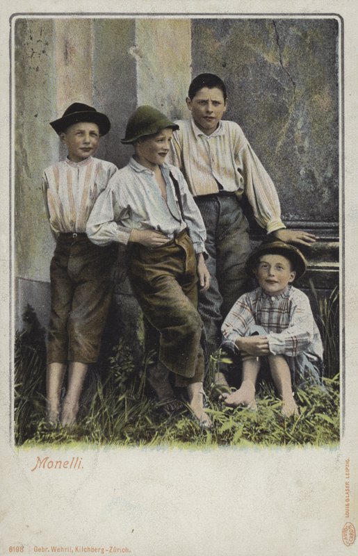 Włoskie jeżowce (kolorowe zdjęcie) autorstwa Italian Photographer