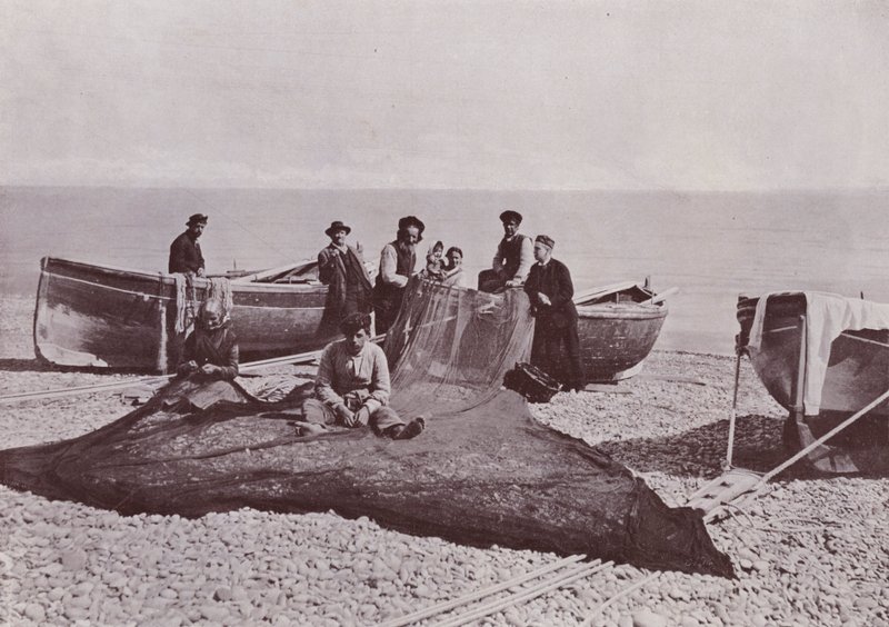 Włochy: Bordighera, rybacy pracujący (zdjęcie czarno-białe) autorstwa Italian Photographer