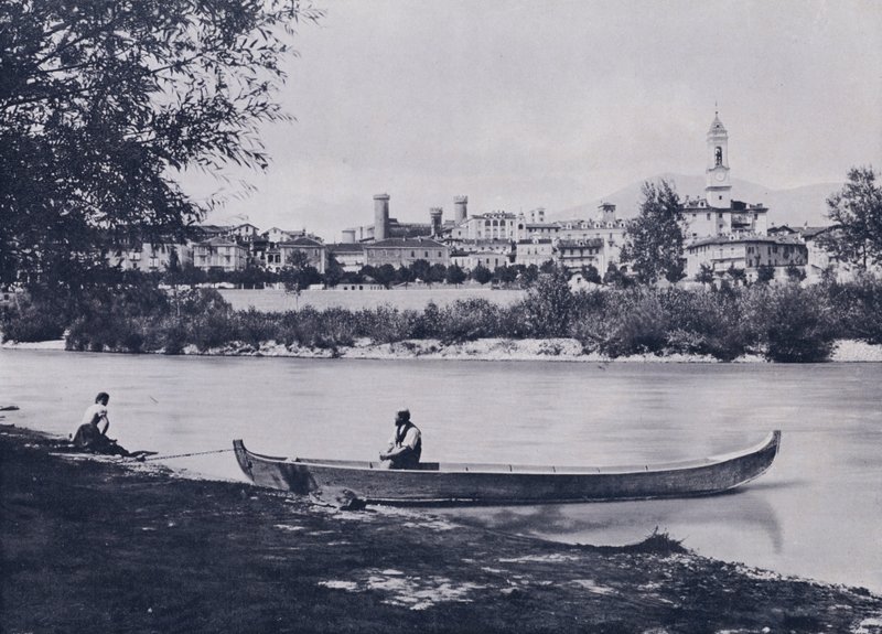 Włochy: Ivrea (zdjęcie czarno-białe) autorstwa Italian Photographer