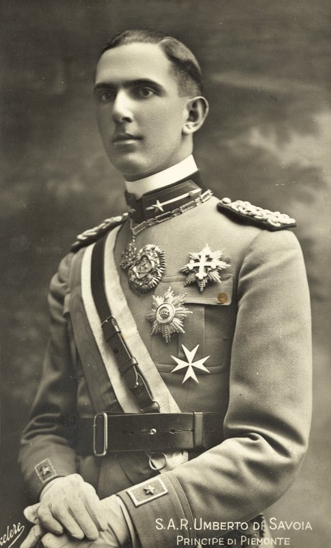 Król Włoch Umberto II autorstwa Italian Photographer