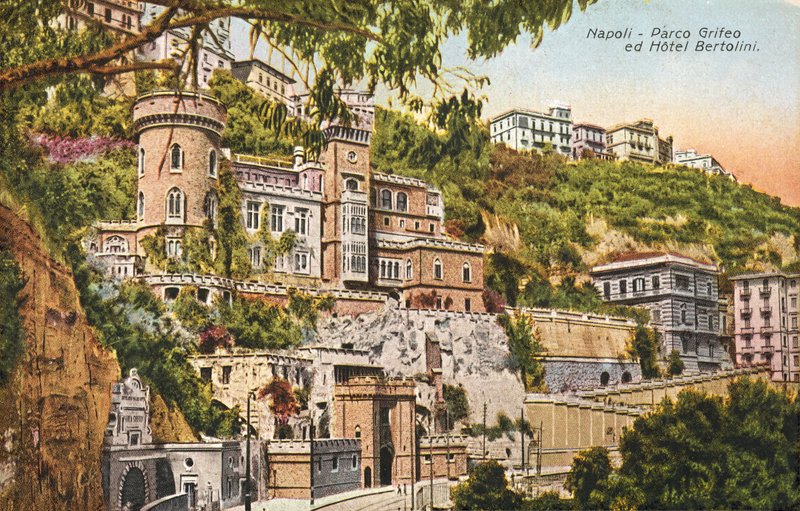 Neapol, Włochy, Grifeo Park, Hotel Bertolini autorstwa Italian Photographer