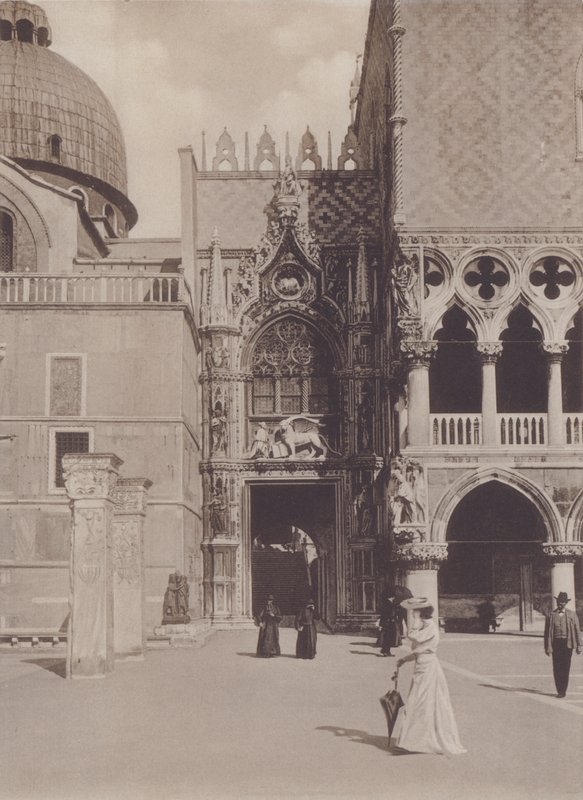 Drzwi karty (zdjęcie czarno-białe) autorstwa Italian Photographer