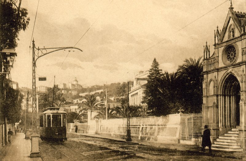 Sanremo, Corso Cavallotti (zdjęcie czarno-białe) autorstwa Italian Photographer