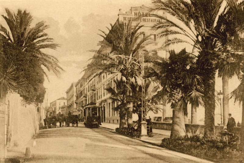 San Remo, Corso Imperatrice (zdjęcie czarno-białe) autorstwa Italian Photographer