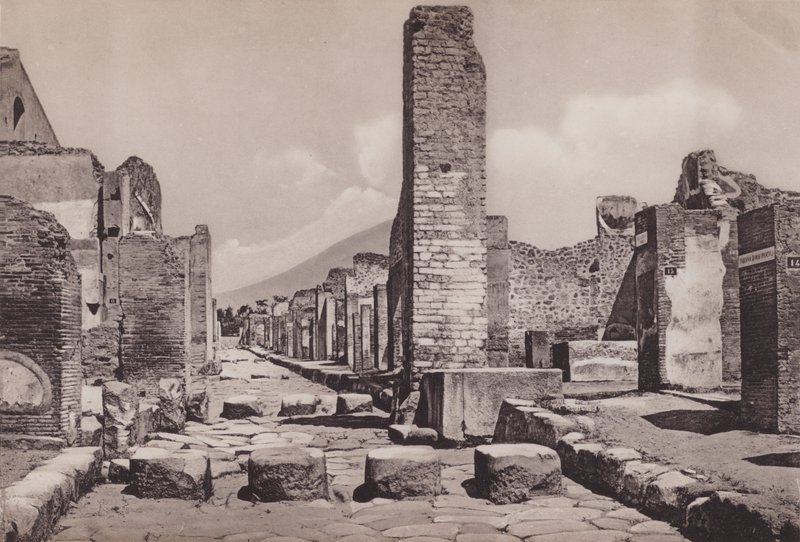 Strada Stabiana, ulica Stabiae (zdjęcie czarno-białe) autorstwa Italian Photographer