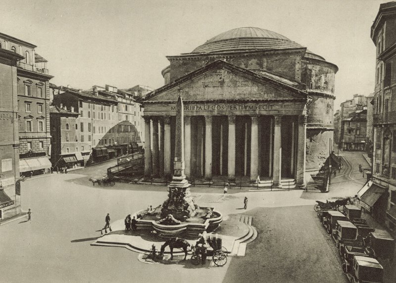 Panteon autorstwa Italian Photographer