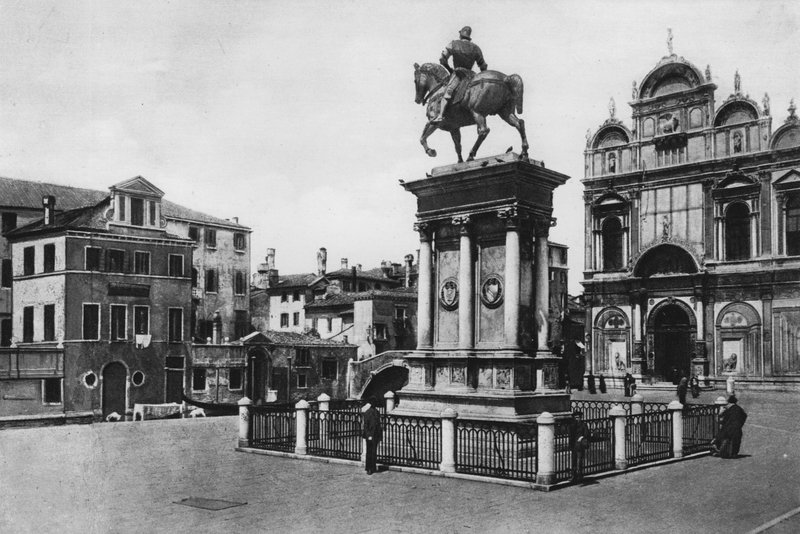 Wenecja, pomnik Colleoni (zdjęcie czarno-białe) autorstwa Italian Photographer