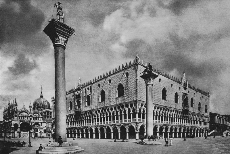 Wenecja, Pałac Dożów (zdjęcie czarno-białe) autorstwa Italian Photographer