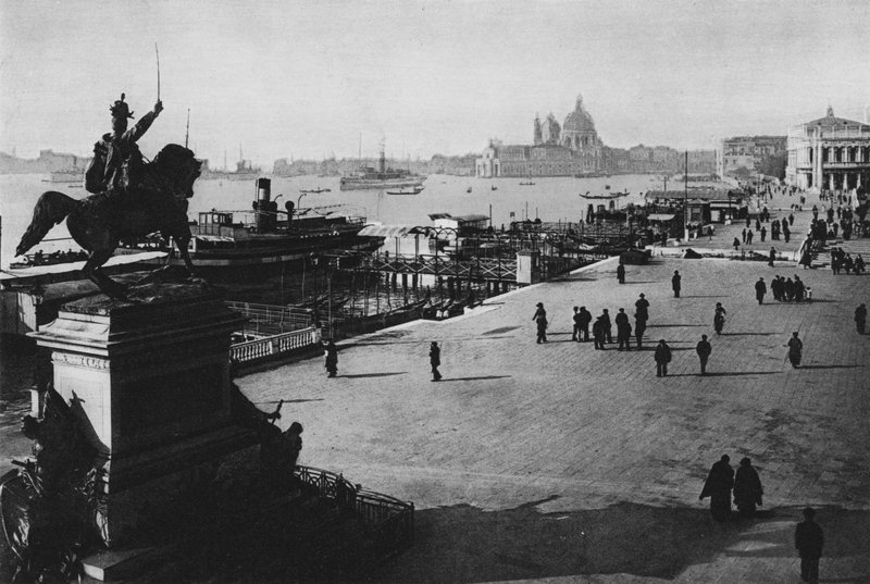 Wenecja, Riva degli Schiavoni (zdjęcie b / w) autorstwa Italian Photographer