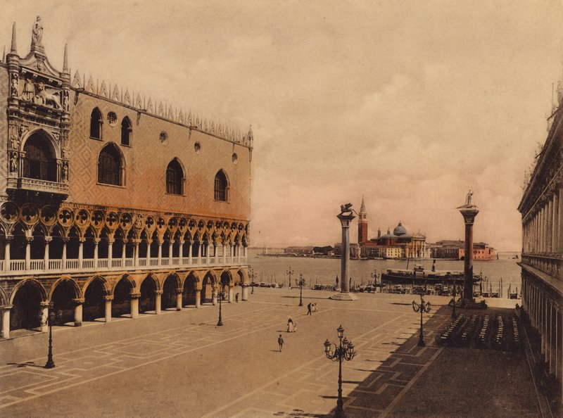 Venezia / Wenecja: Piazzetta (kolorowe zdjęcie) autorstwa Italian Photographer