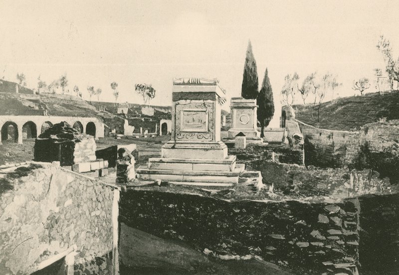 Ustrinum lub krematorium, jakie jest (wklęsłodruk) autorstwa Italian School