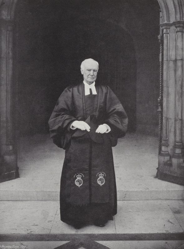 Kapelan Izby Gmin, archidiakon Wilberforce (zdjęcie czarno-białe) autorstwa J. Benjamin Stone