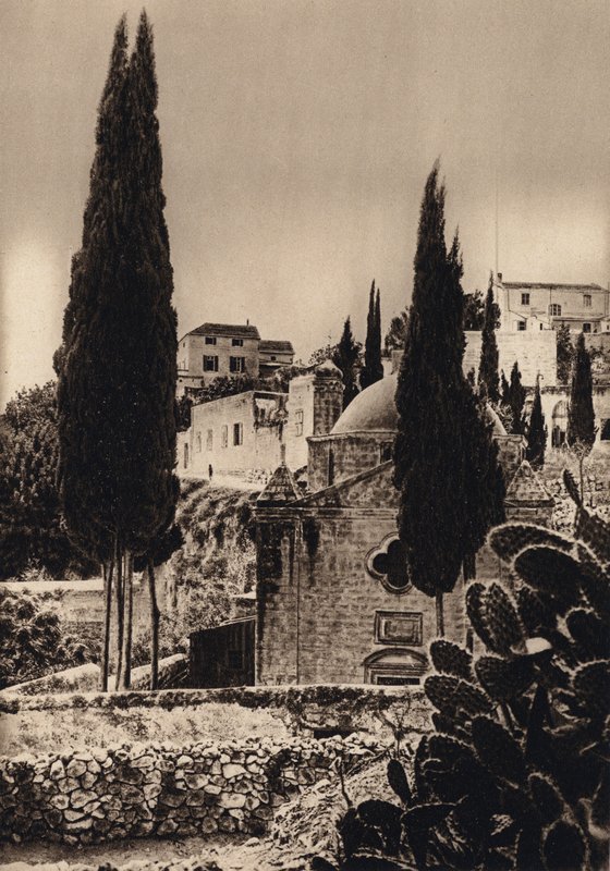 Nazaret, kościół Zwiastowania NMP (zdjęcie czarno-białe) autorstwa Karl Grober