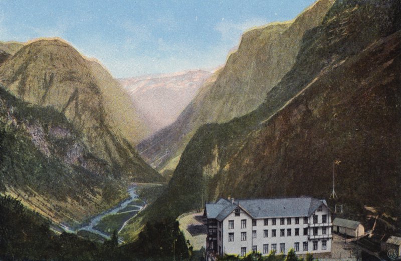 Norge / Norwegia: Stalheim (zdjęcie kolorowe) autorstwa Norwegian Photographer