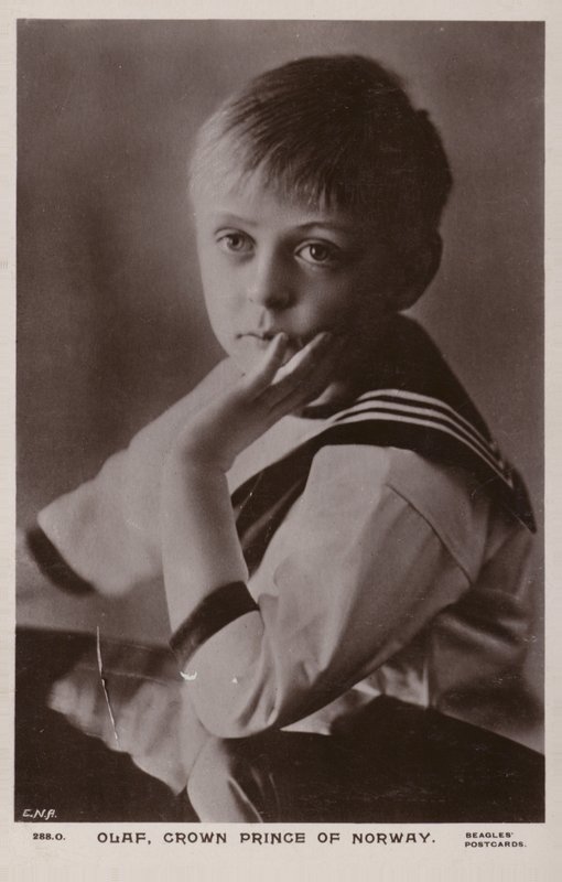 Olaf Książę Koronny Norwegii autorstwa Norwegian Photographer