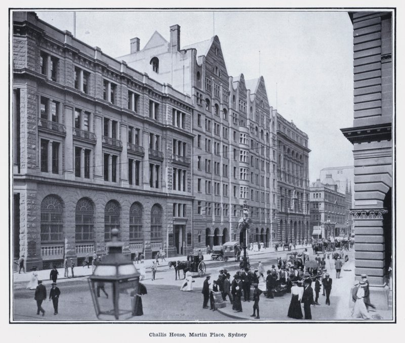 Challis House, Martin Place, Sydney (czarno-białe zdjęcie) autorstwa Photographer Australian