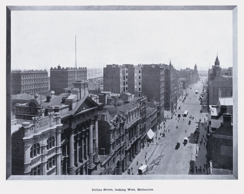 Collins Street, patrząc na zachód, Melbourne (zdjęcie czarno-białe) autorstwa Photographer Australian
