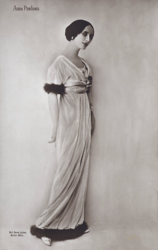 Anna Pavlova (zdjęcie czarno-białe) autorstwa Photographer German