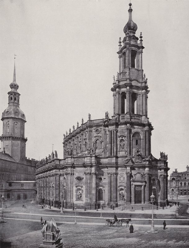 Katolicki Kościół Dworski (zdjęcie czarno-białe) autorstwa Photographer German