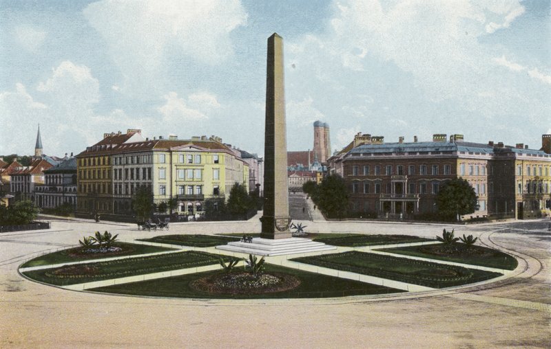 Monachium/Monachium: Karolinenplatz (zdjęcie) autorstwa Photographer German