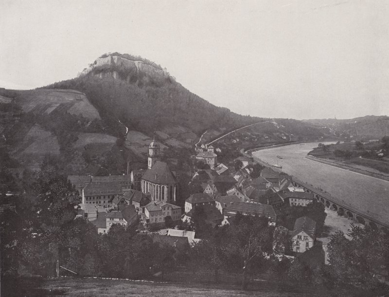 Miasto i twierdza Königstein (zdjęcie czarno-białe) autorstwa Photographer German