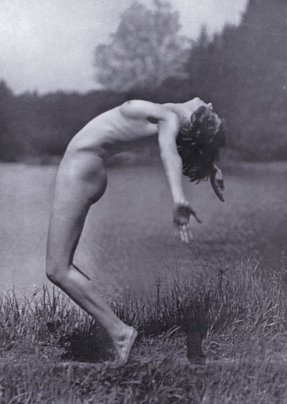 Ciało piękne, kultura fizyczna dla kobiet (zdjęcie czarno-białe) autorstwa Photographer German