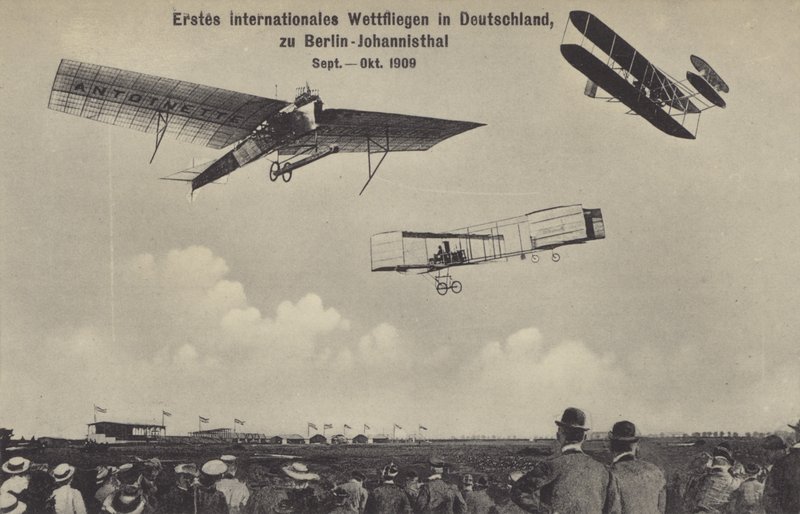 Pierwsze międzynarodowe spotkanie lotnicze w Niemczech, Berliner Flugwoche, Berlin-Johannisthal, wrzesień - październik 1909 (zdjęcie czarno-białe) autorstwa Photographer German