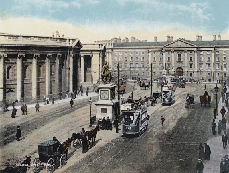 College Green, Dublin (kolorowe zdjęcie) autorstwa Photographer Irish