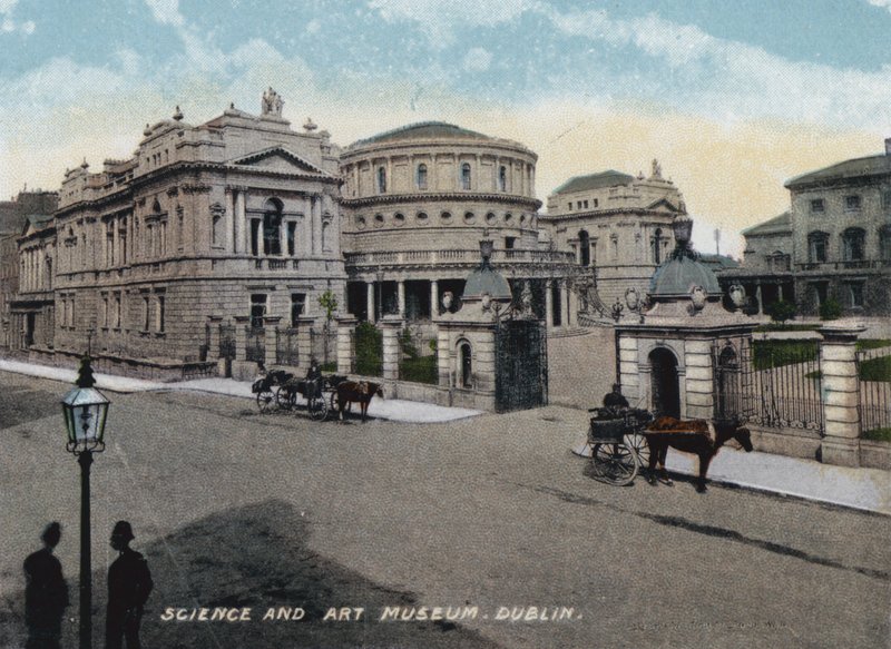 Muzeum Nauki i Sztuki, Dublin (kolorowe zdjęcie) autorstwa Photographer Irish