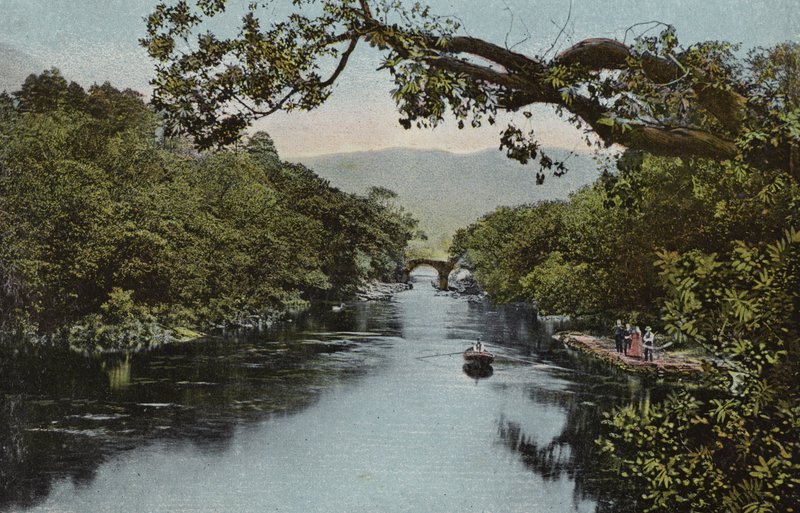 Irlandia Południowa: Spotkanie Wód, Killarney (kolorowe zdjęcie) autorstwa Photographer Irish