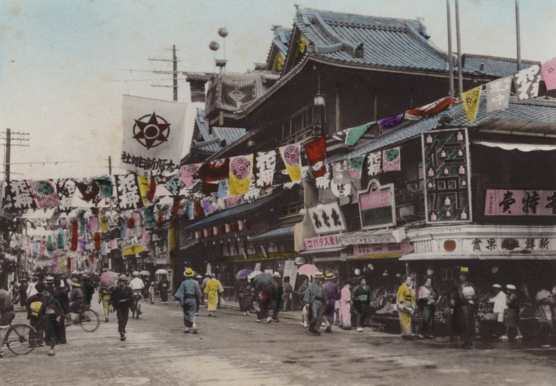 Japonia, ok. 1912: Dohtonbori, Theatre Street, Osaka (zdjęcie) autorstwa Photographer Japanese