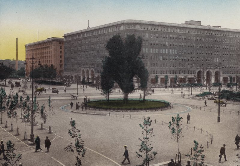 Japonia, K. 1912: Budynek Marunouchi, Tokio (zdjęcie) autorstwa Photographer Japanese