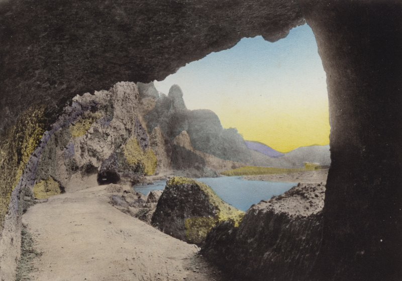Japonia, ok. 1912: Yabake, prowincja Rohita (zdjęcie) autorstwa Photographer Japanese