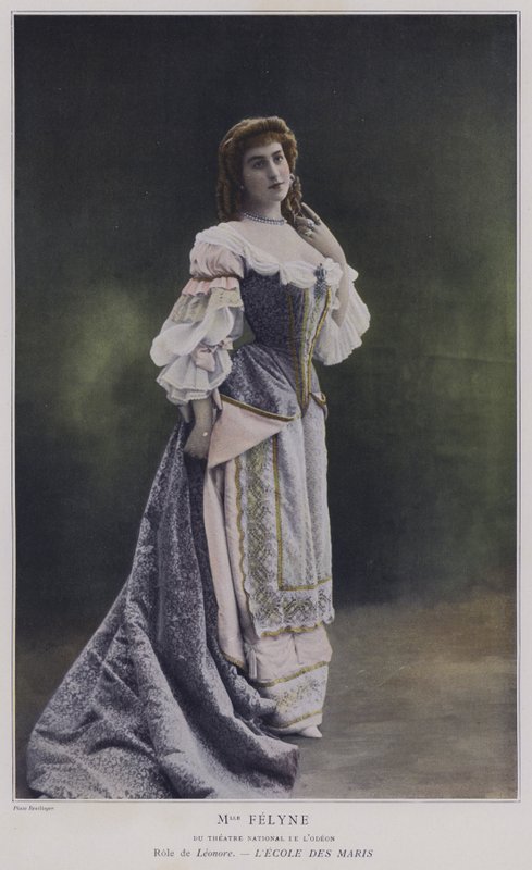 Renee Felyne jako Leonora w L