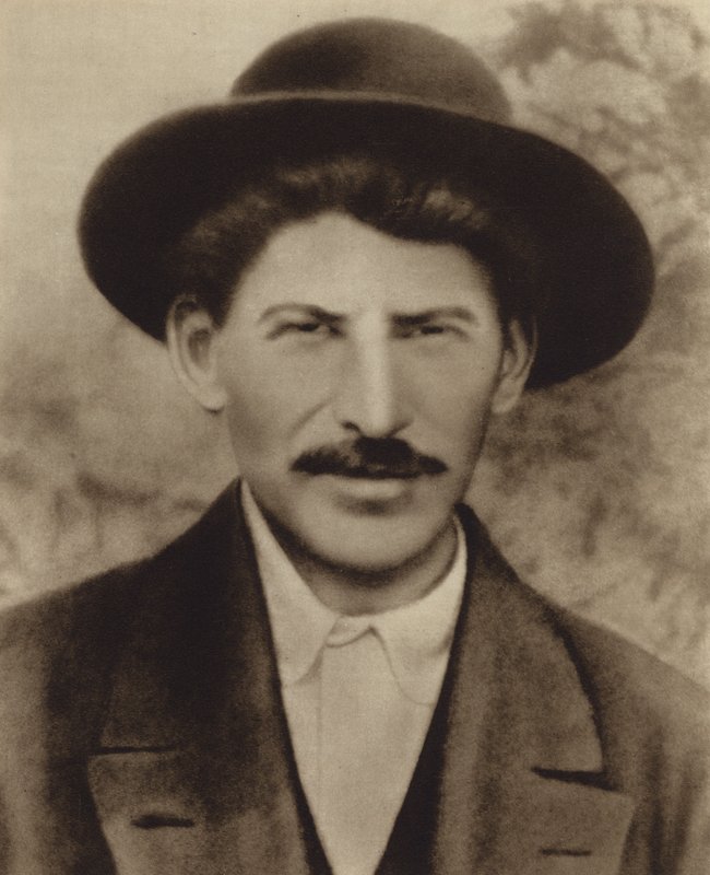 Józef Stalin na zesłaniu na Syberii, 1915 autorstwa Russian Photographer