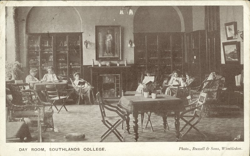 Pokój dzienny, Southlands College, Roehampton, Londyn (zdjęcie czarno-białe) autorstwa Russian Photographer