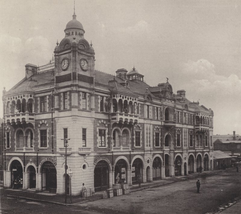 South African Mutual Buildings (zdjęcie czarno-białe) autorstwa South African Photographer