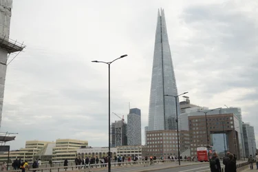 Most Londyński nad Tamizą w samym sercu Londynu